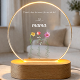 Personalisiertes Herz Acryl LED Nachtlicht für Mama – Individuelles Namensgeschenk für Mutter mit Holzsockel