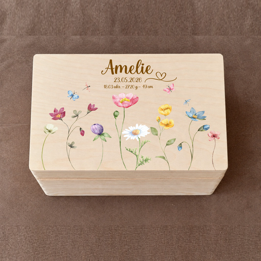 Personalisierte Erinnerungsbox aus Holz mit Wildblumen | Memory Box mit Name & Geburtsdaten