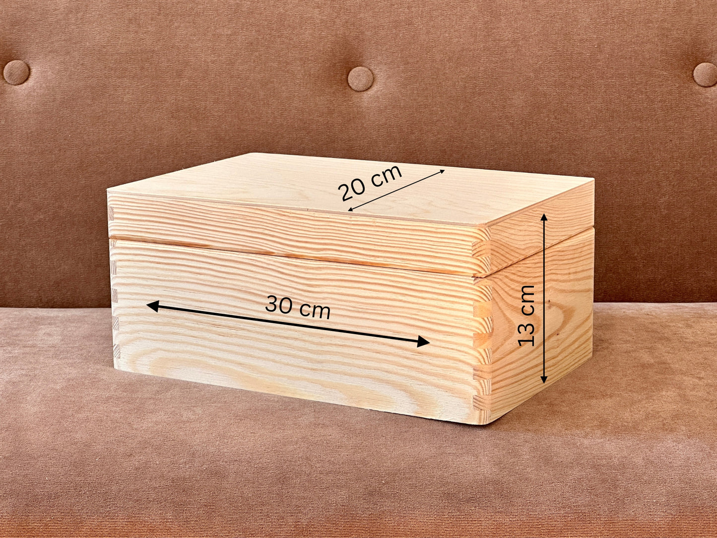 Personalisierte Holz Erinnerungsbox mit floralem Design und Namen